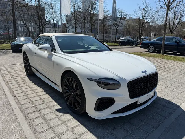 Bentley Continental GTC Speed 2025 — Nice Luxury Car Rental, Niza