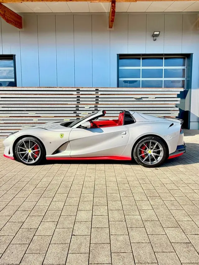Ferrari 812 GTS 2024 — Nice Luxury Car Rental, Ницца