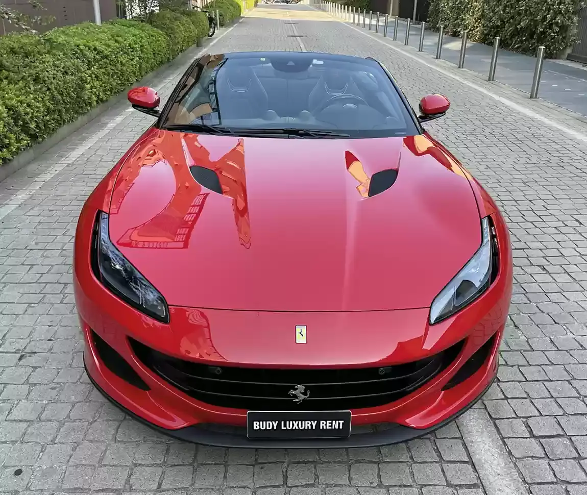 Ferrari Portofino M 2023, intérieur — Nice Luxury Car Rental, Nice. Ferrari Portofino M in Nice La Ferrari Portofino M 2023 est proposée à la location à Nice…