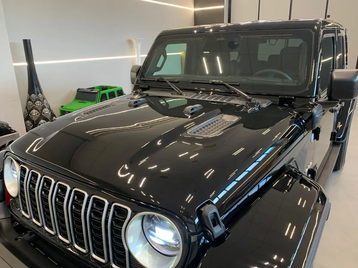 Jeep Wrangler 2025, dashboard — Nice Luxury Car Rental, Nice. Jeep Wrangler in Nice The Jeep Wrangler 2025 is offered for rental in Nice as a five-seat…