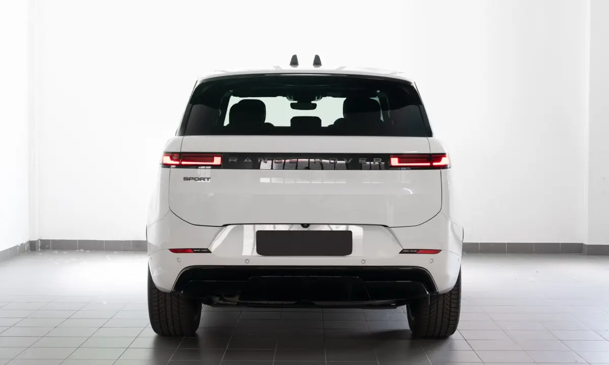 Land Rover Range Rover Sport 2025, tableau de bord — Nice Luxury Car Rental, Nice. Land Rover Range Rover Sport in Nice Le Land Rover Range Rover Sport 2025 fait partie des…