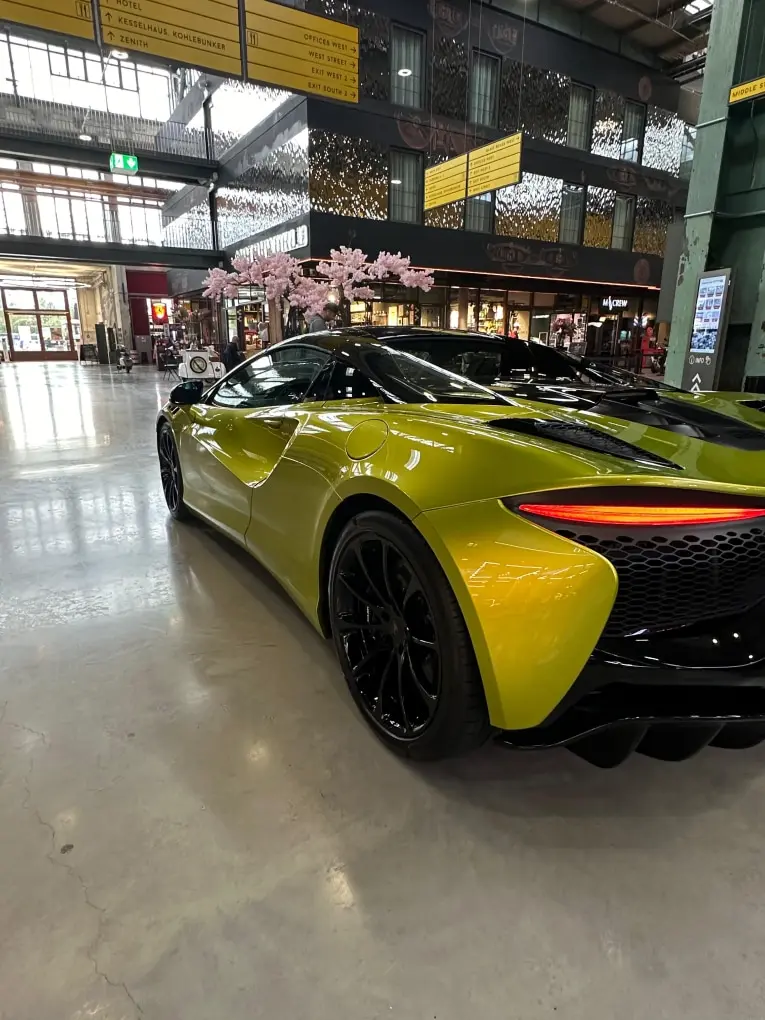 McLaren Artura Spider 2024, внешний вид — Nice Luxury Car Rental, Ницца. McLaren Artura Spider in Ницца McLaren Artura Spider 2024 года доступен для аренды в…
