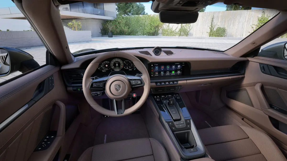 Porsche 911 992 Carrera Turbo S Cabrio 2026, vue arrière — Nice Luxury Car Rental, Nice. Porsche 911 992 Carrera Turbo S Cabrio in Nice La Porsche 911 992 Carrera Turbo S Cabrio…