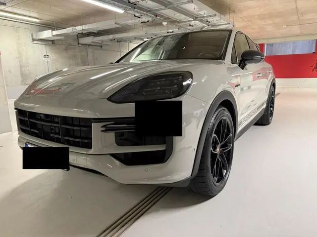 Porsche Cayenne Turbo E-Hybrid Coupé GT 2026 — Nice Luxury Car Rental, Nice