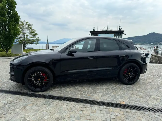 Porsche Macan GTS 2024 — Nice Luxury Car Rental, Nice