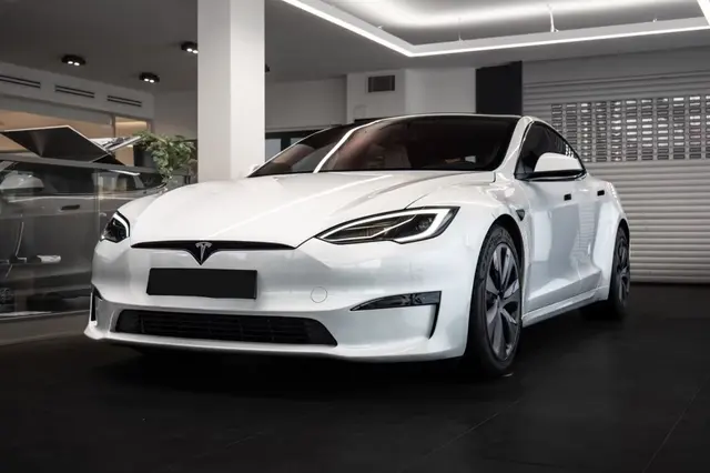 Tesla Model S Plaid 2025 — Nice Luxury Car Rental, Nice